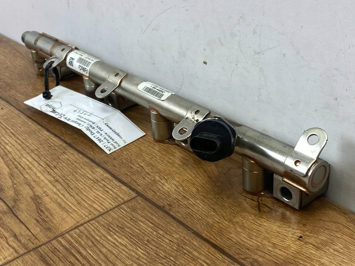 Kraftstoffverteiler Einspritzleiste Ford Explorer VI 2020+