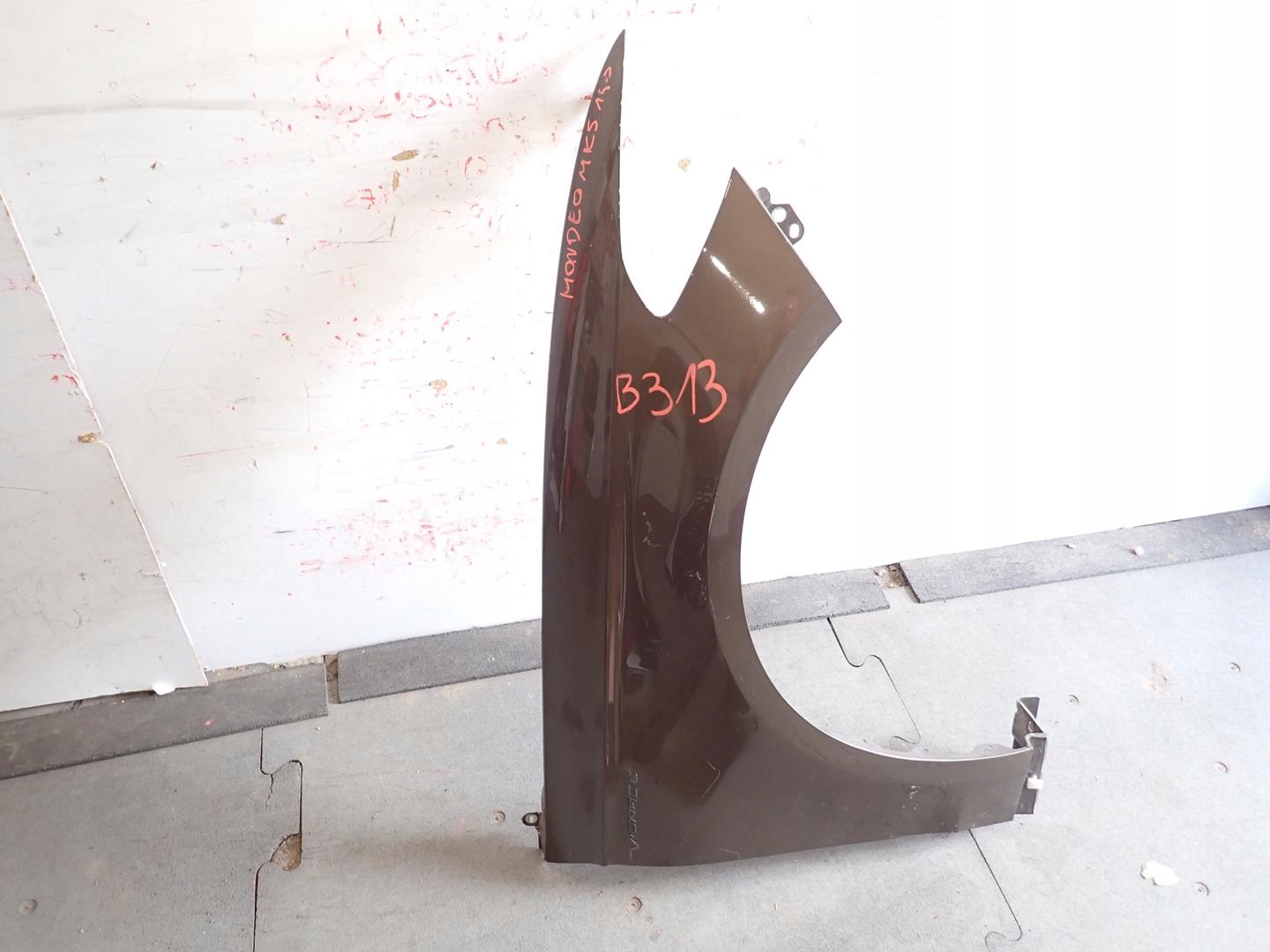 fender front front right FORD MONDEO MK5 2014