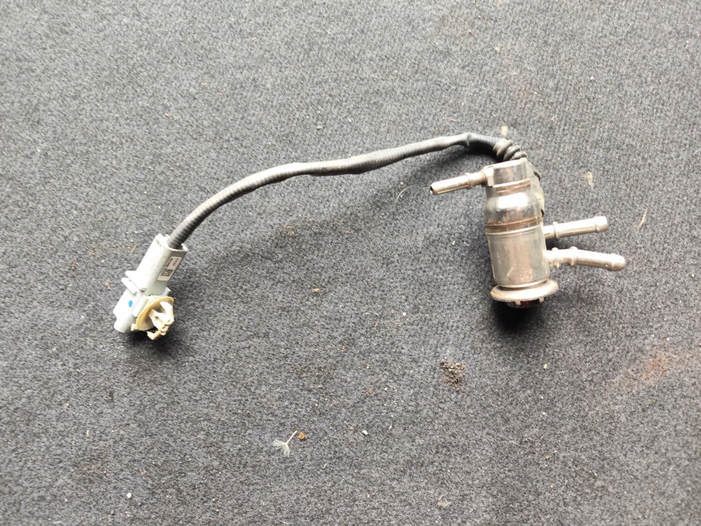 nozzle injector ADBLUE RENAULT 208995377R