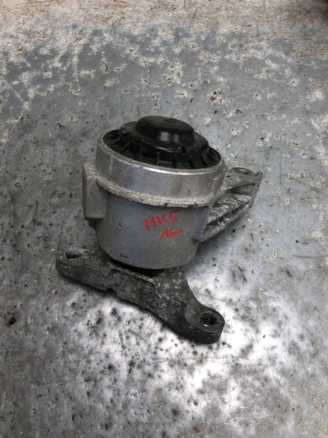 holder engine mount FORD MONDEO MK5 DS73-6F012-GG