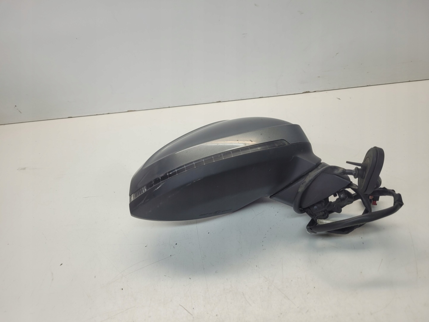 mirror exterior right AUDI A4 B9 LX7R 8-PIN UK