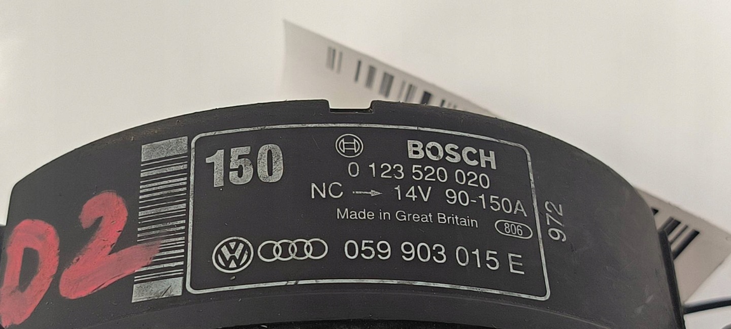 alternátor 059903015E AUDI A8