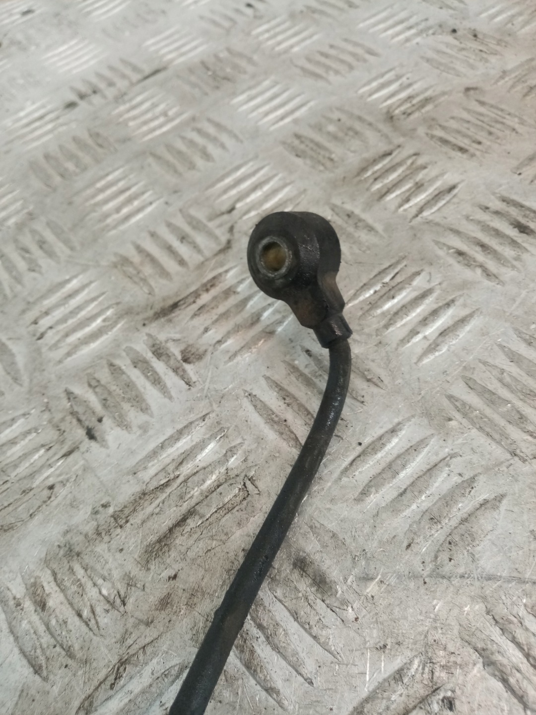sensor SPALANIA STUKOWEGO VOLKSWAGEN PASSAT B5 07D905377