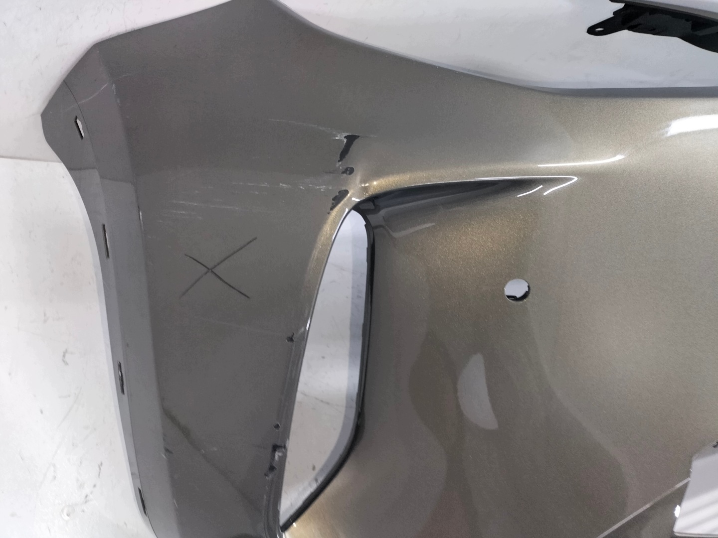 front bumper front TOYOTA YARIS CROSS 20