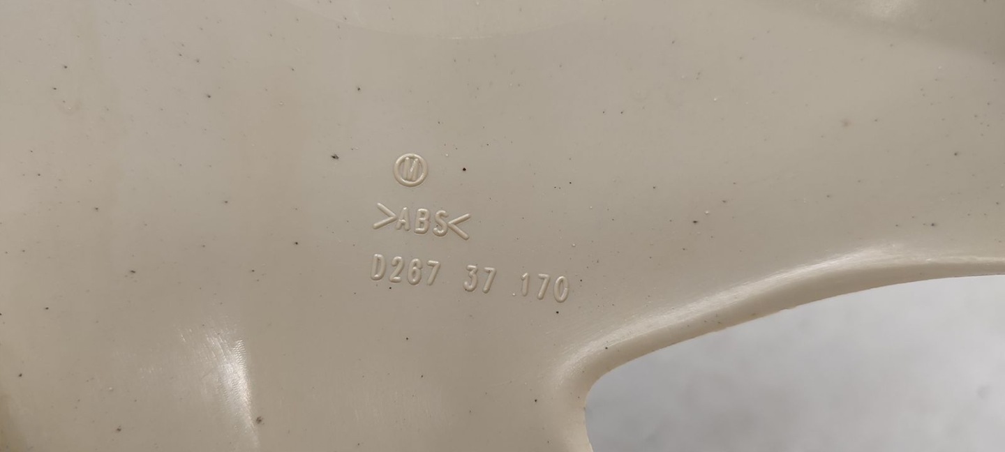 Radklppen 13" cali Mazda
