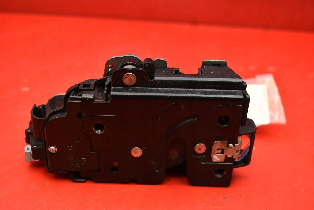 lock door right front front EU 3D1837016AC VW GOL 5 V 5D HB 03-09