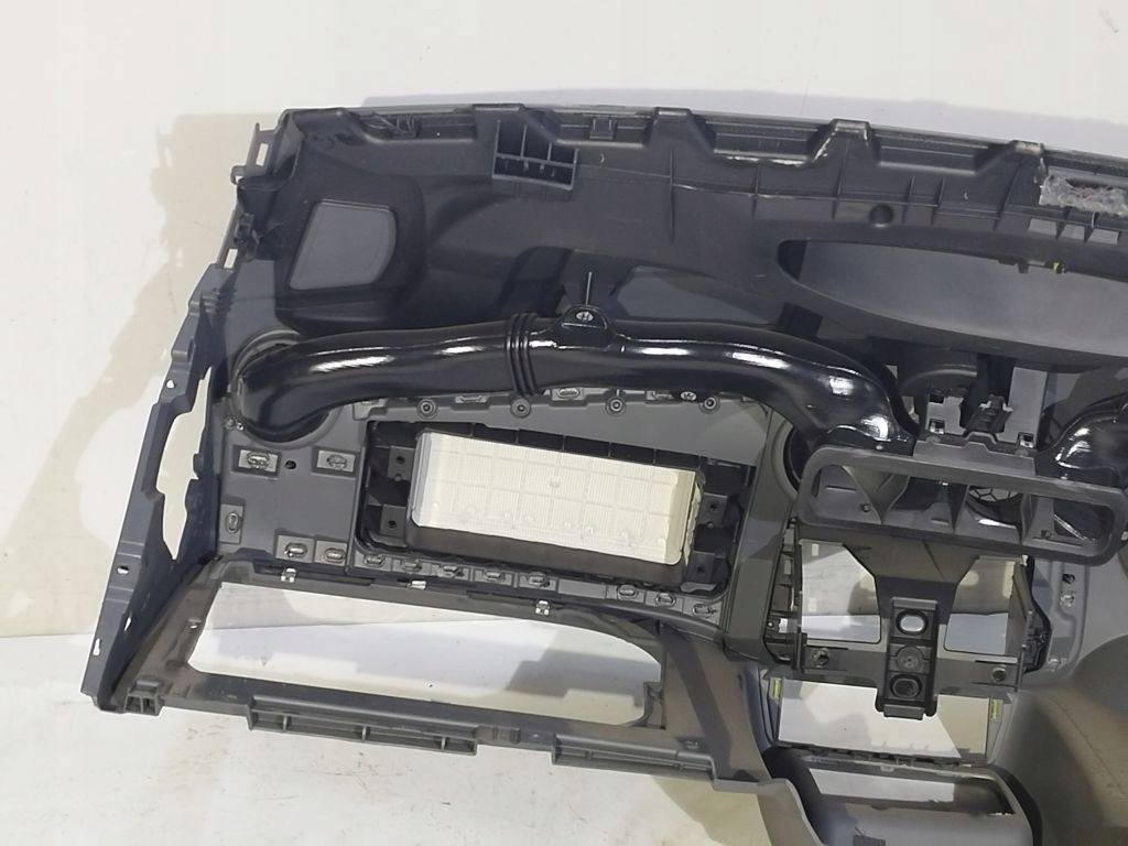 Seat Ibiza 4 IV console dashboard instrument panel 6J1857003