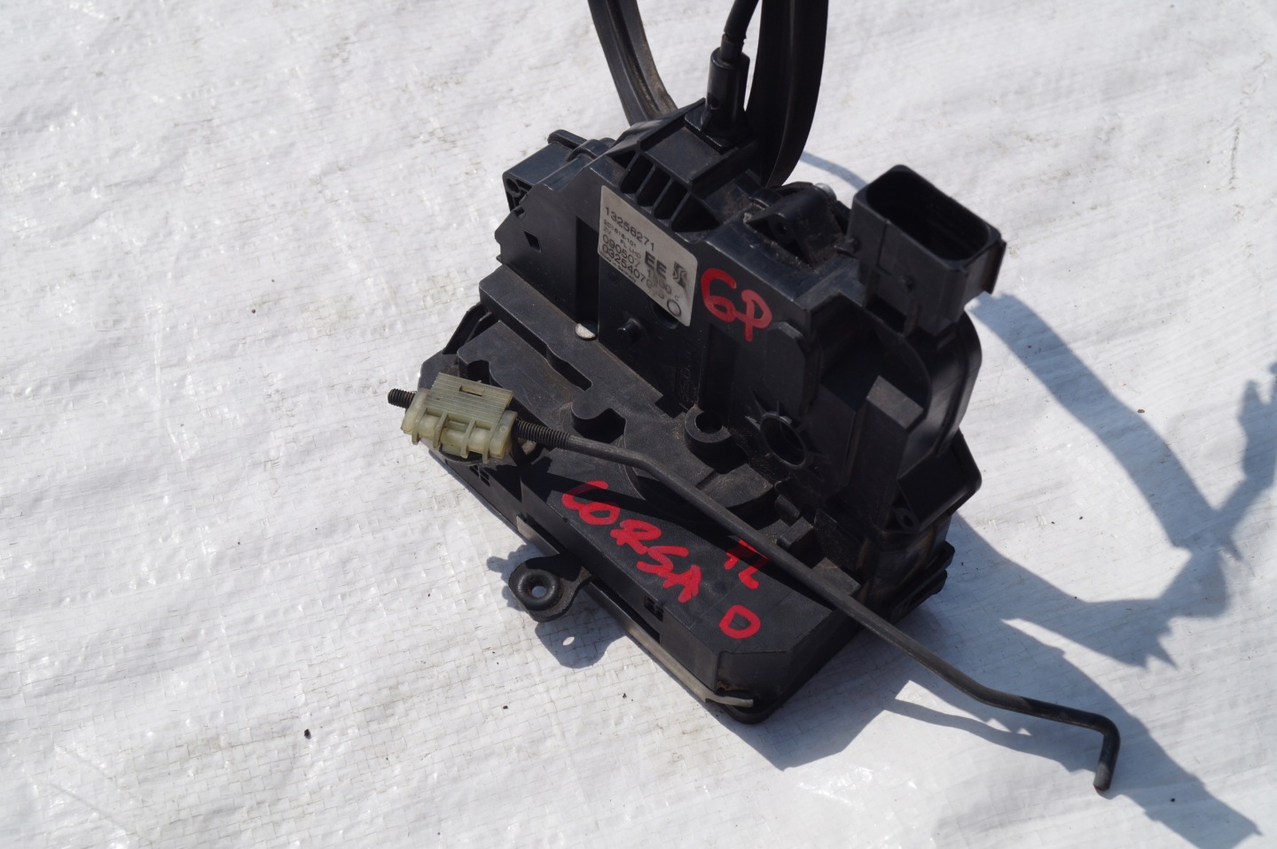 lock door front left OPEL CORSA D 6 vertical 3D