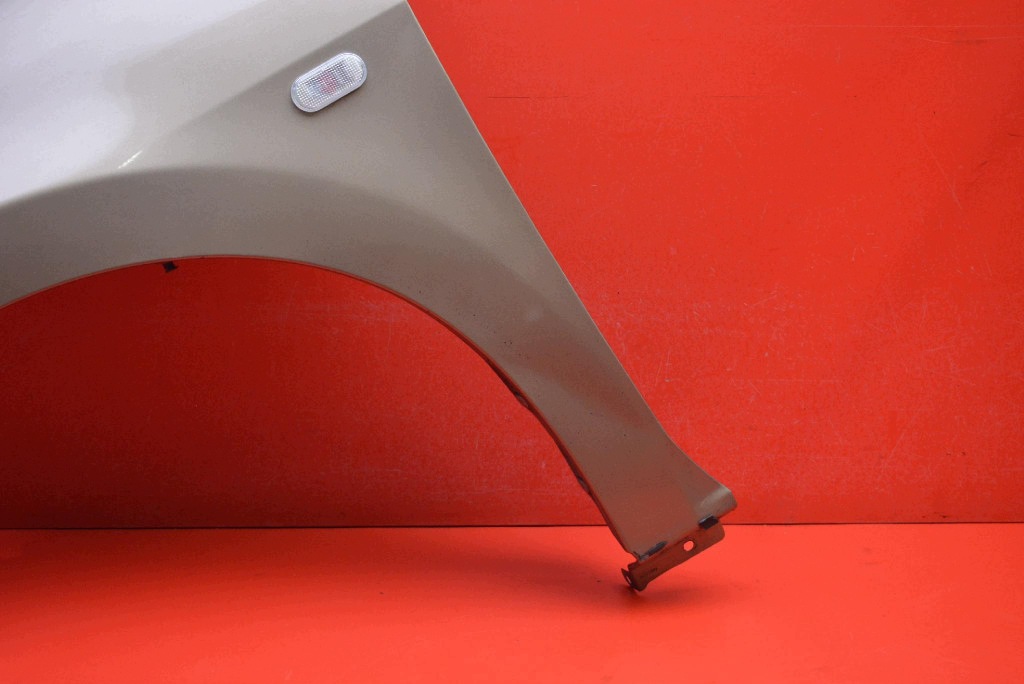 fender left front front C32 NISSAN TIIDA C11 04-08