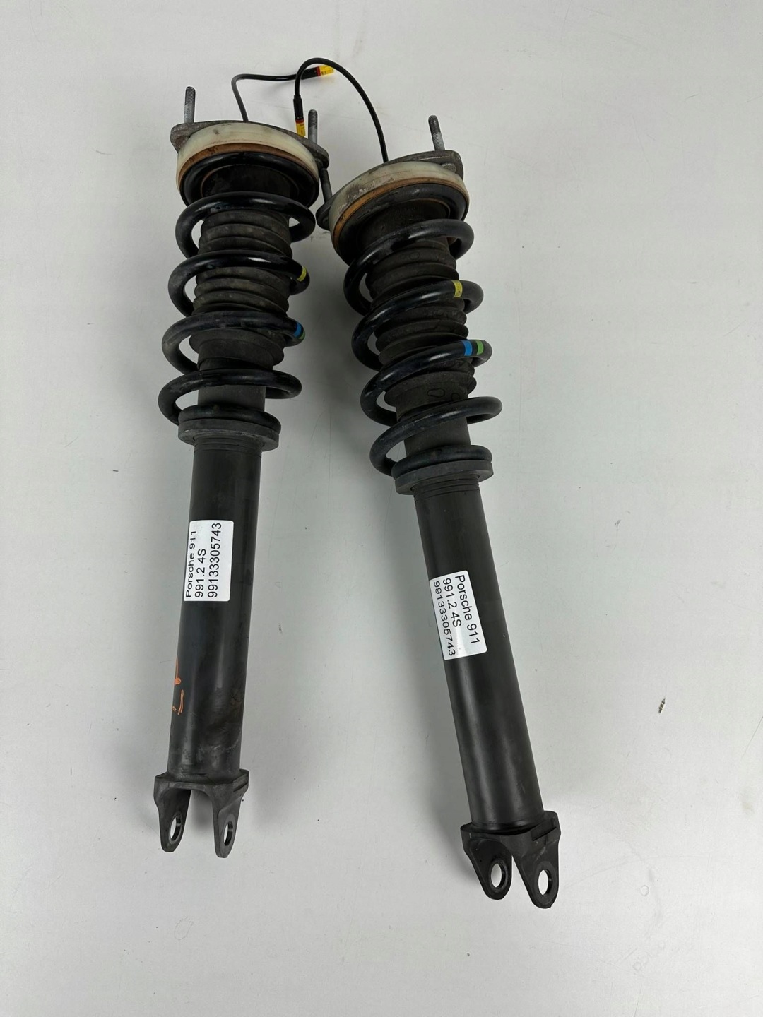 Porsche 911 991.2 3.0 DCH 4S 99133305743 shock absorber rear part ze spring