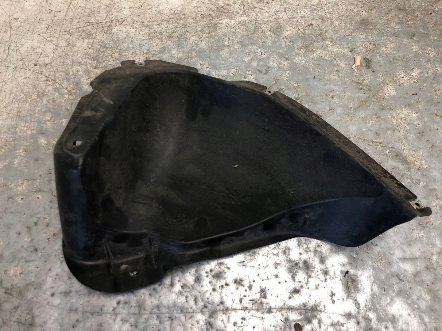 cover chassis left VW SHARAN 7N0825205A