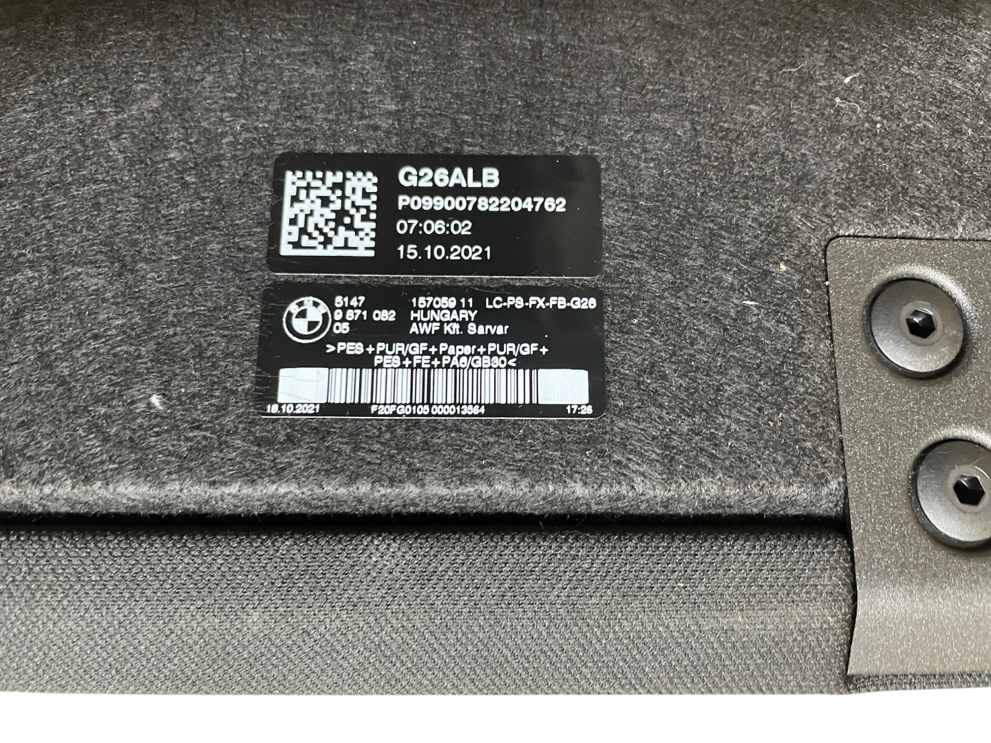 plato rear boot KOMPLET BMW 4 G26