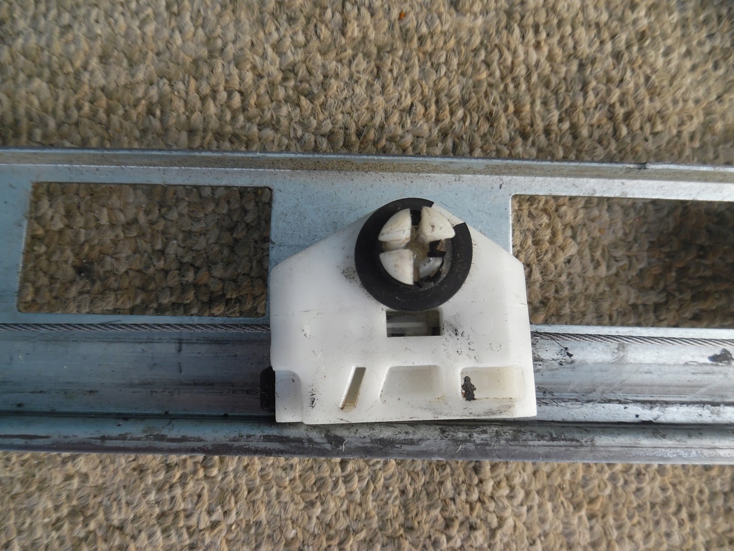 MASTER 3 MOVANO 10- window regulator left ORGINAL