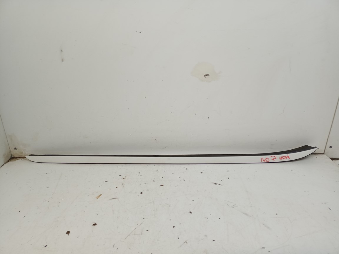 HYUNDAI I40 moulding windows CZOLOWEJ right left 2011