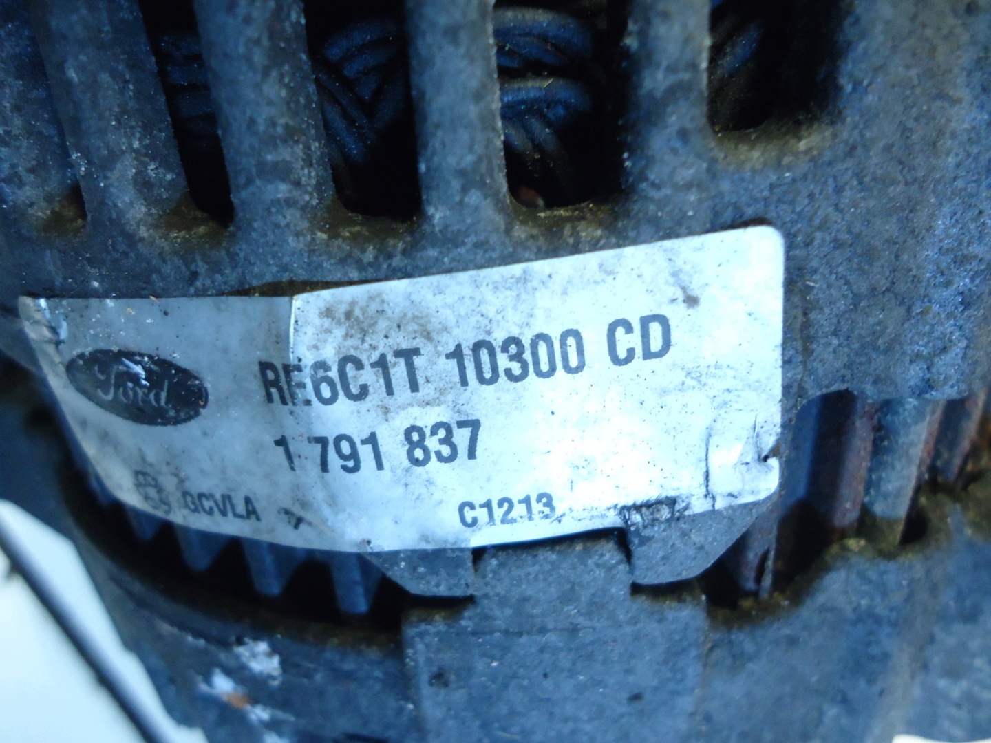 FORD TRANSIT MK7 2.4TDCI alternator 6C1T10300CD