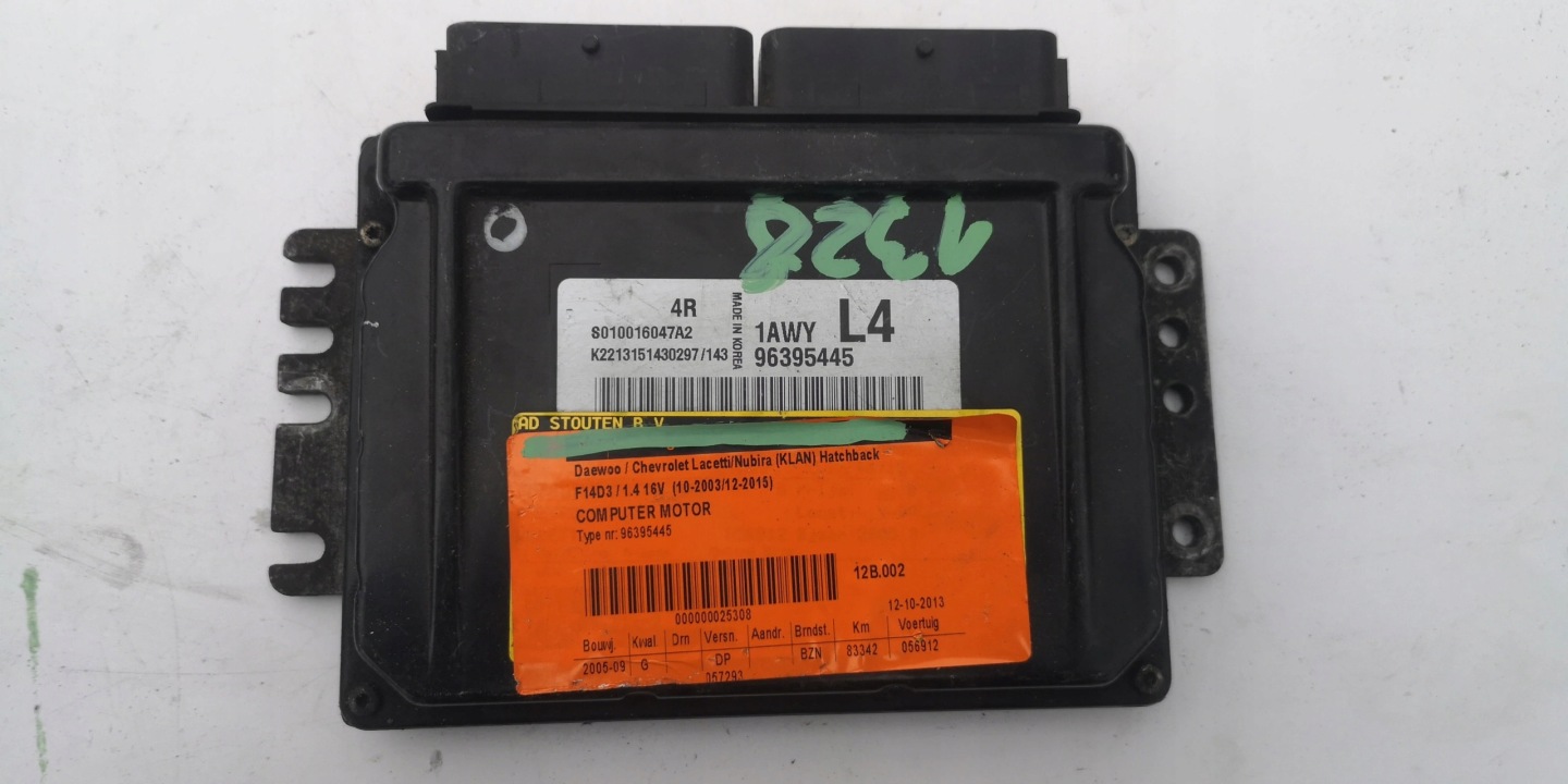 DAEWOO NUBIRA 1.4B S010016047A2 96395445 computer