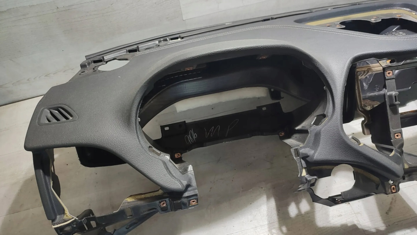 Jeep Cherokee 2015 dashboard instrument panel console