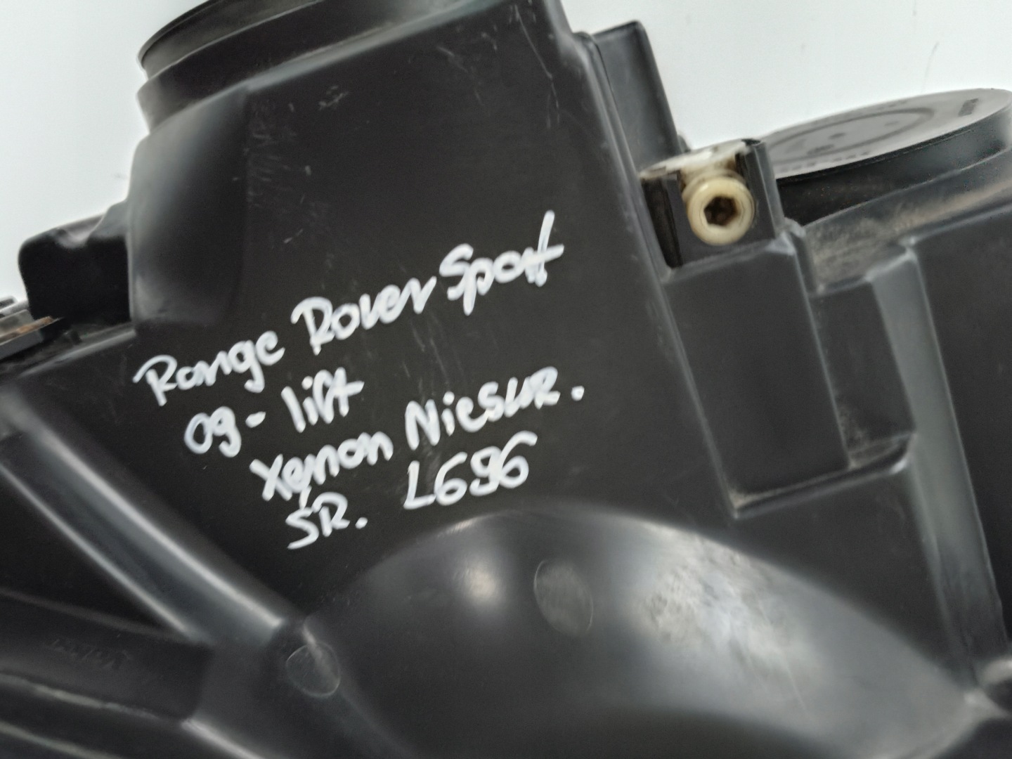 light right REFLEKTOR RANGE ROVER SPORT 09- LIFT XENON non-setting