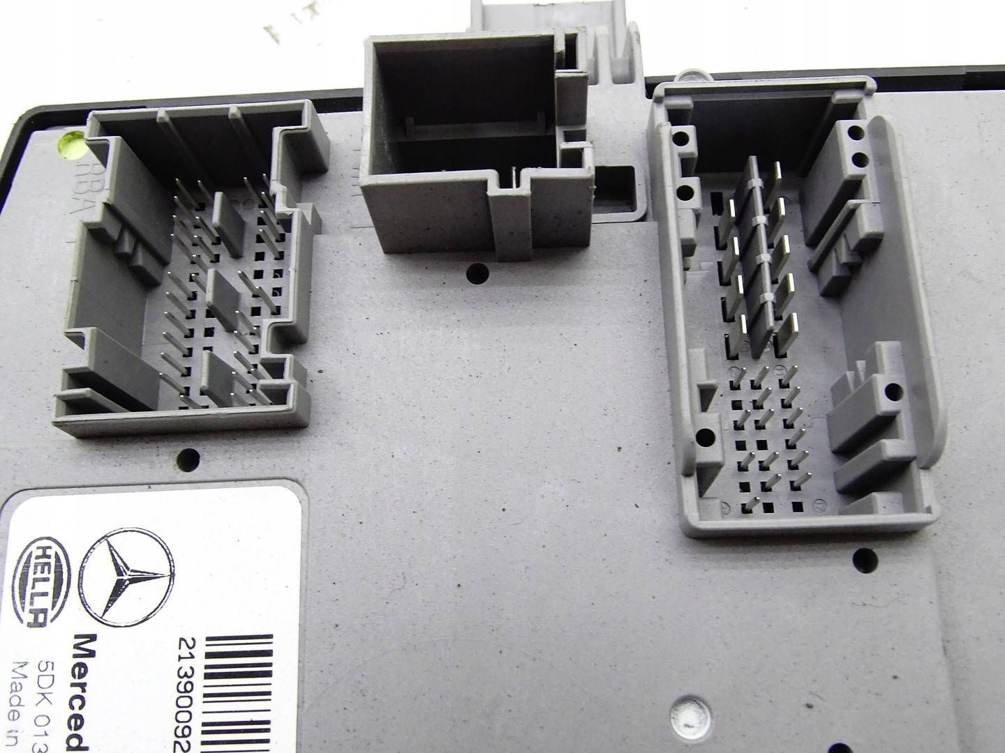 module control unit KOMFORTU SAM MERCEDES E W213 CLS C257 A2139009219