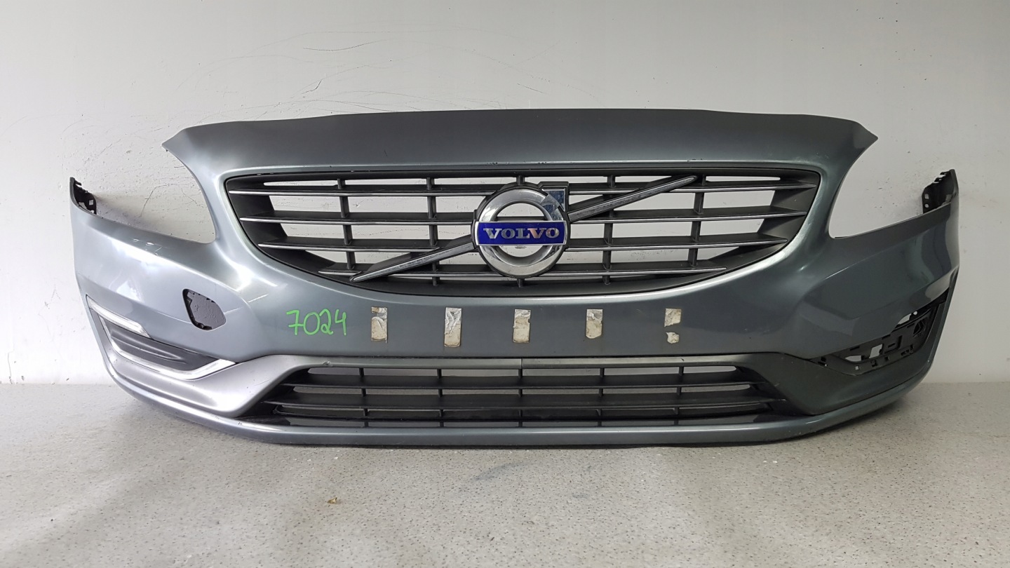 VOLVO S60 2013 - nárazník předek 7024