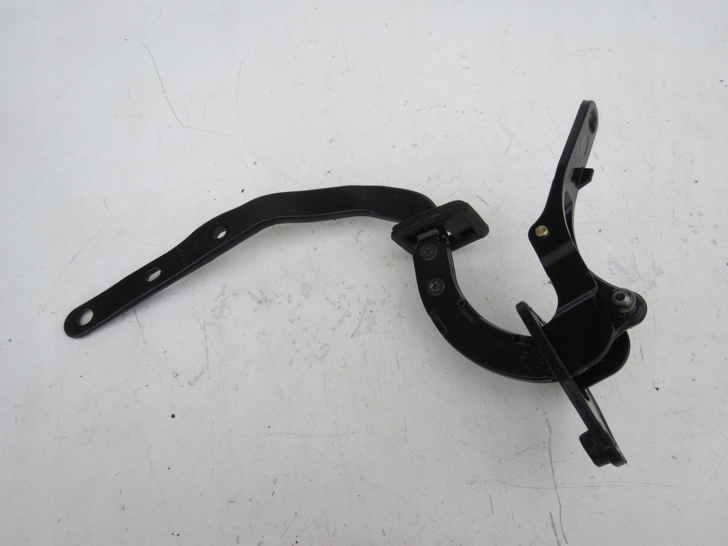 hinge bonnet boot right rear part VOLVO XC70 II AWD 2.4D 2000-2007r 9154678