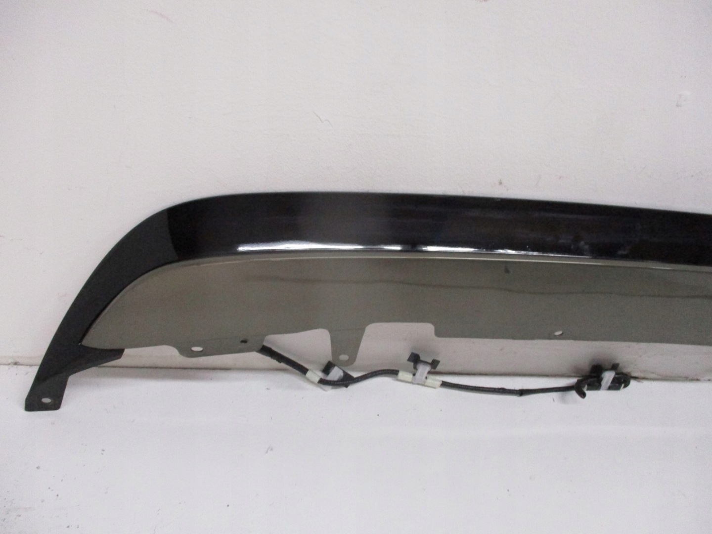 ACCESSORI PARAURTI TOYOTA COROLLA E21 KOMBI