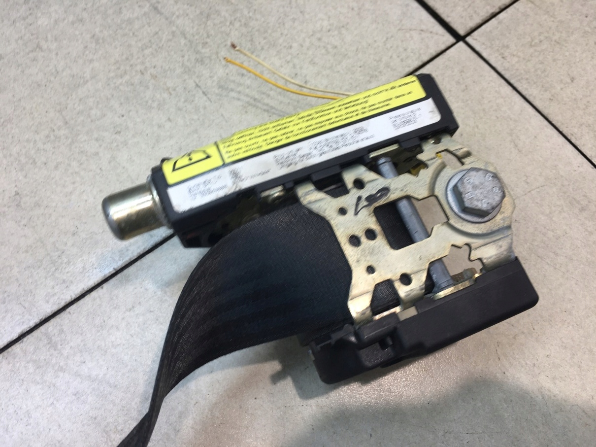 tension belt safety right front LANCIA THESIS