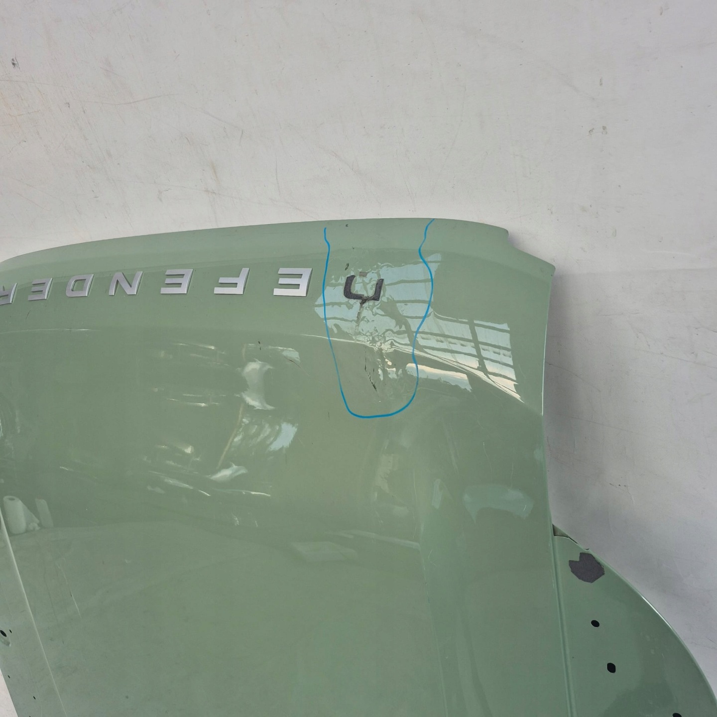 LAND ROVER DEFENDER L663 20- Cofano