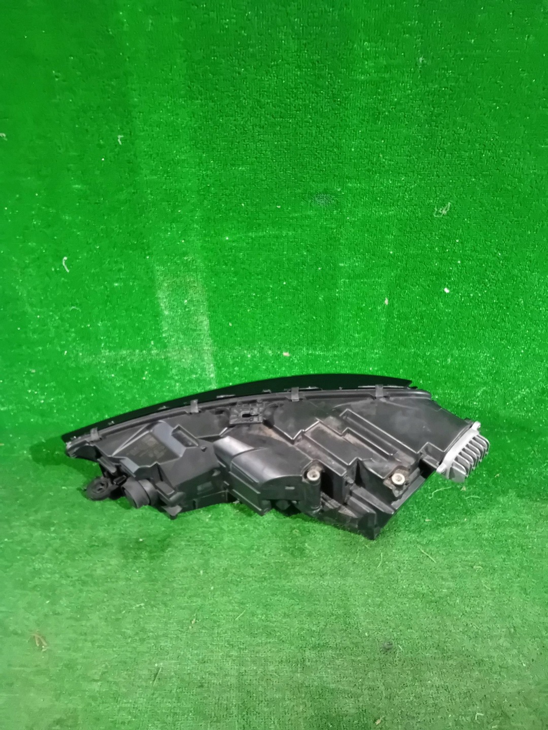 REFLEKTOR right front AUDI A4 B9 FULL LED 15- NR.808