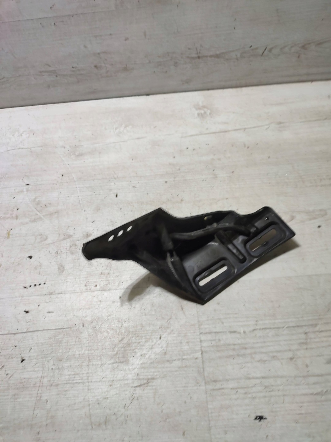 Opel Corsa F 2020 front side left holder of a bumper