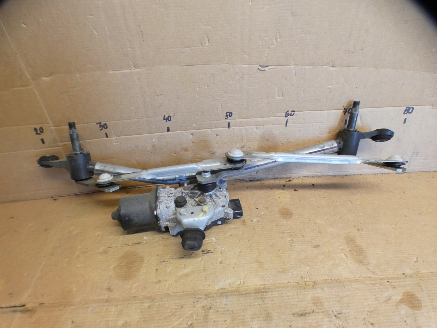 wiper mechanism RENAULT EXPRESS II