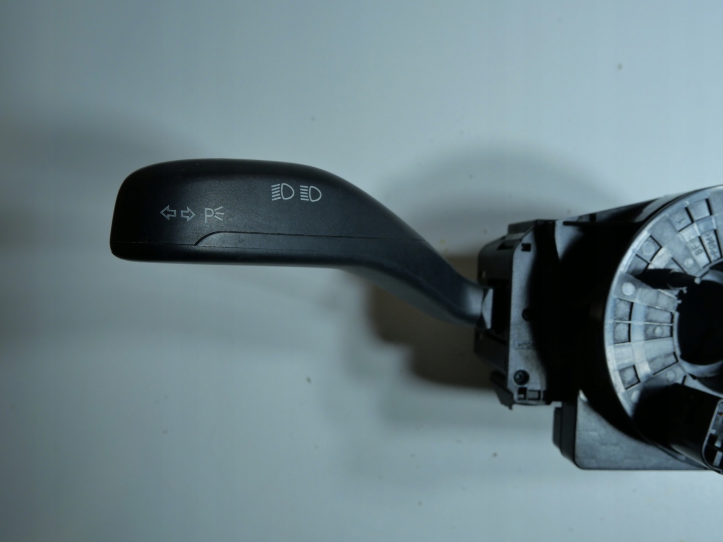 steering wheel levers and controls ring VW T5 7H0