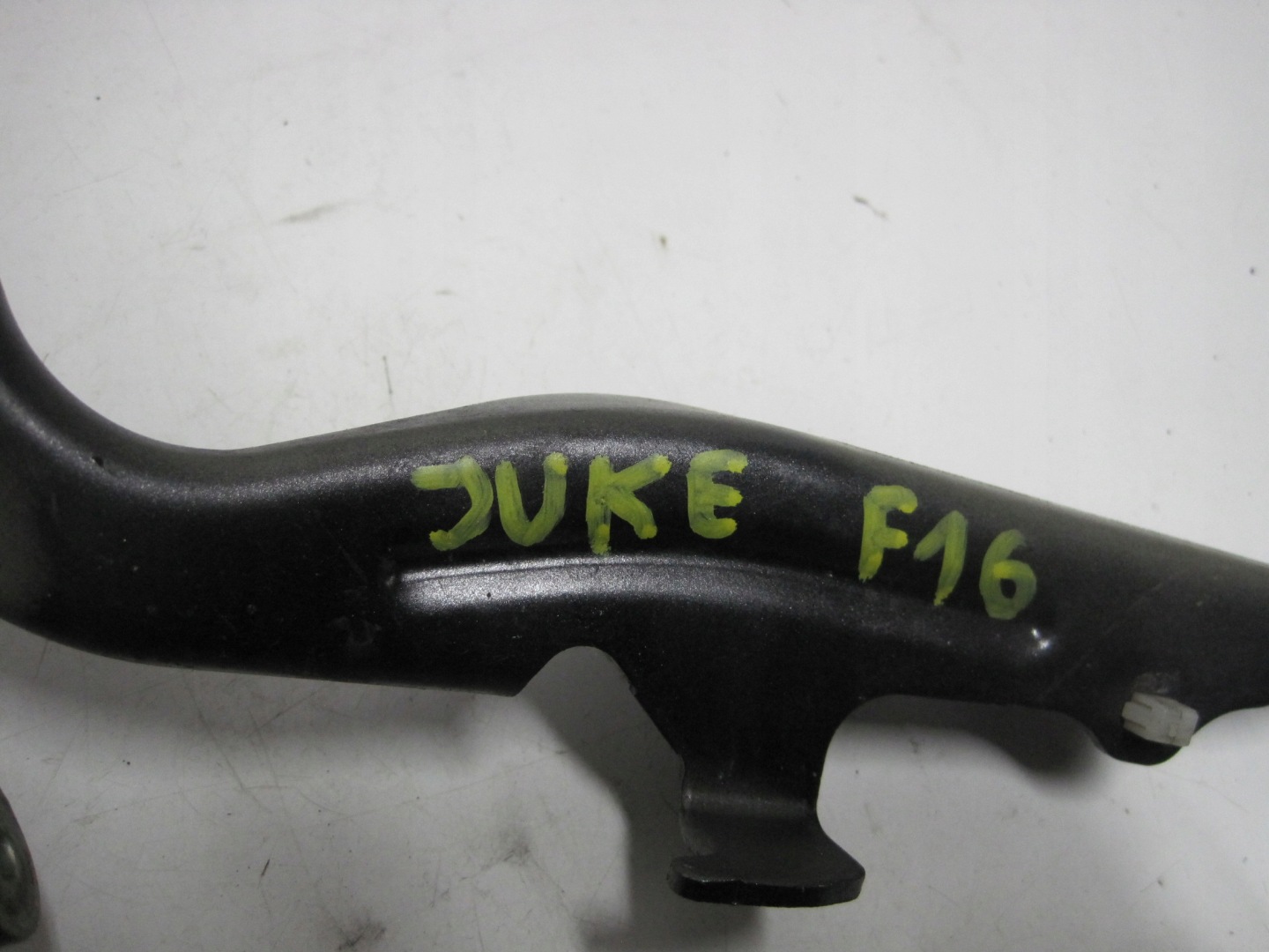 hinge bonnets NISSAN JUKE F16 right