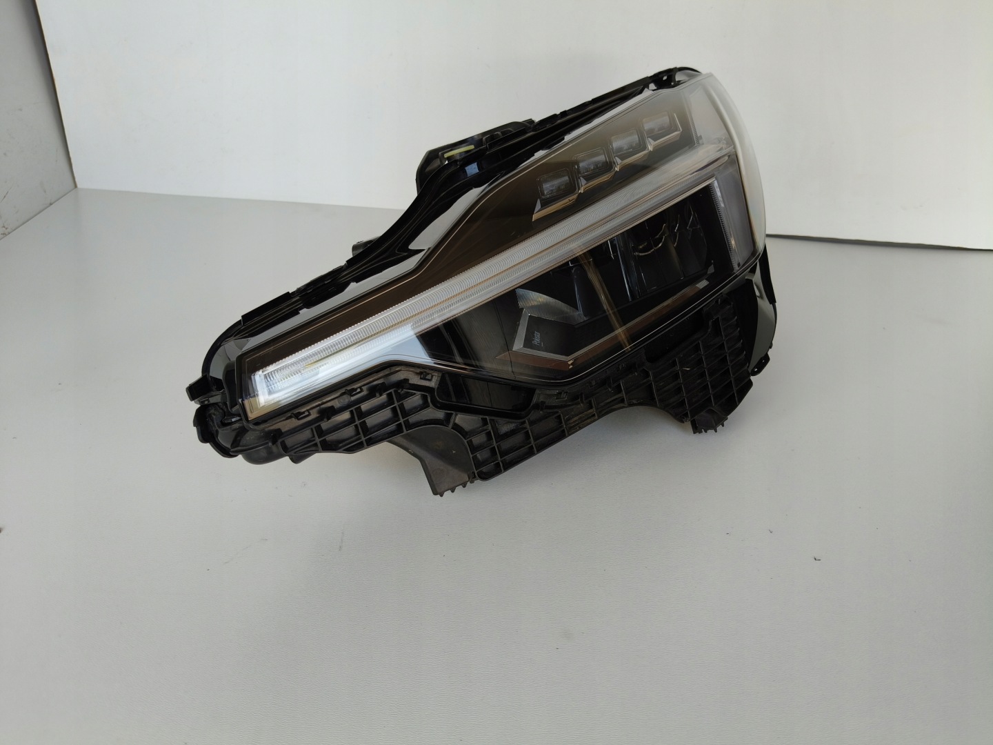 light left REFLEKTOR VOLVO POLESTAR 2 21- FULL LED