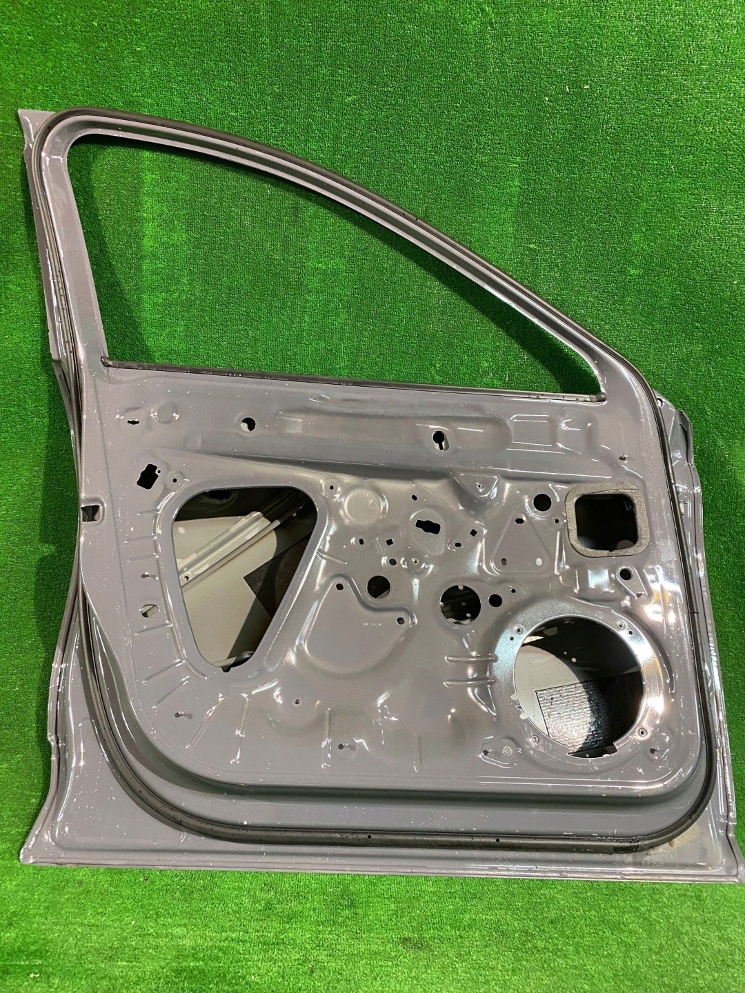door front left left front + moulding CUPRA FORMENTOR 5FF