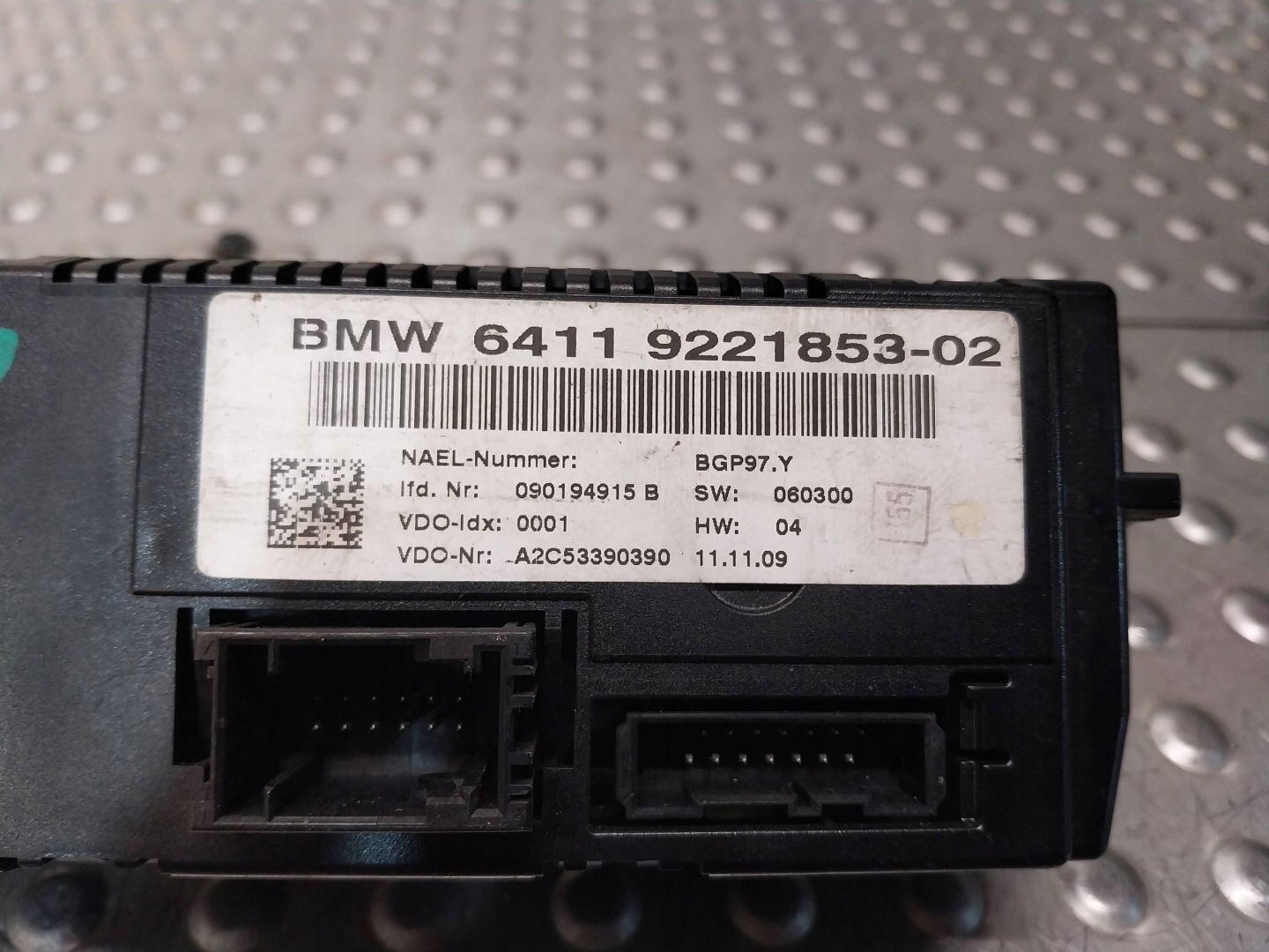 PANEL Bouches buses Climatisateur air conditionné 9221853 BMW E81 E82 E84 E87 E88 E90 E91 E92 E93