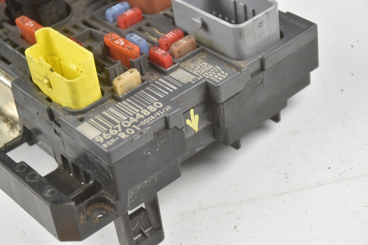 module * BSM CITROEN PEUGEOT 9667044880 R01
