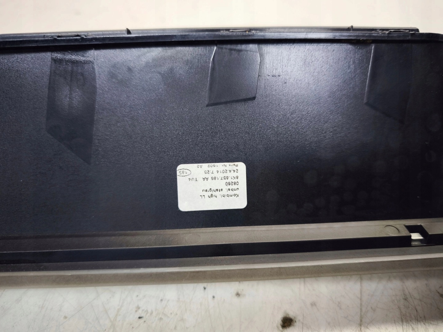 RÁM obal budíku AUDI A4 B8 LIFT 8K1857186AA TU4