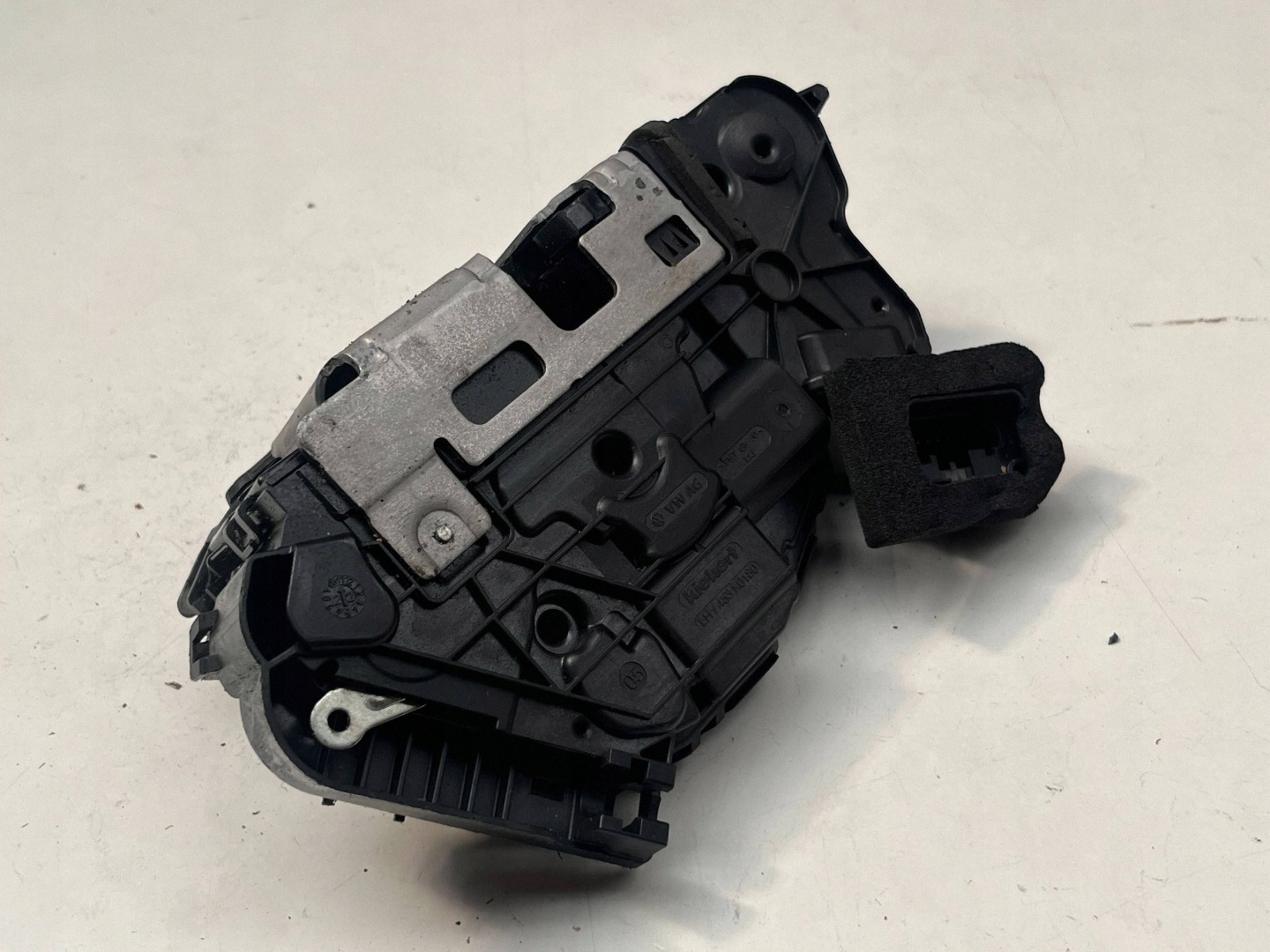 VOLKSWAGEN SEAT SKODA lock door left front 5TB837015E @M