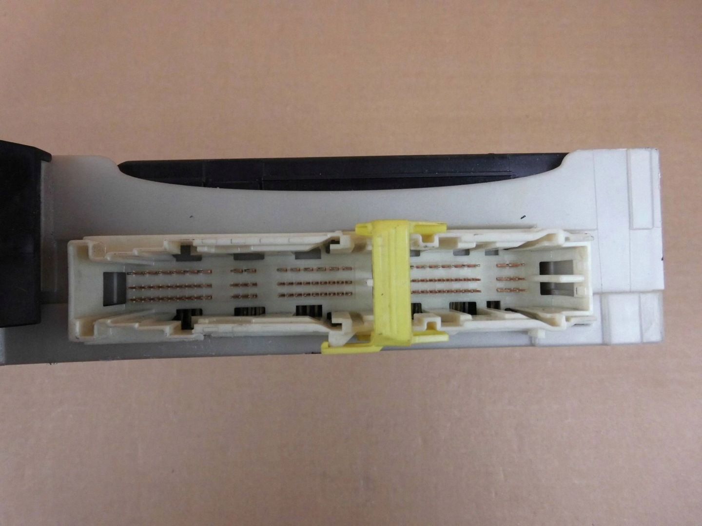 Lexus RC-F module control unit komfortu 8922124090 82730-24060-B