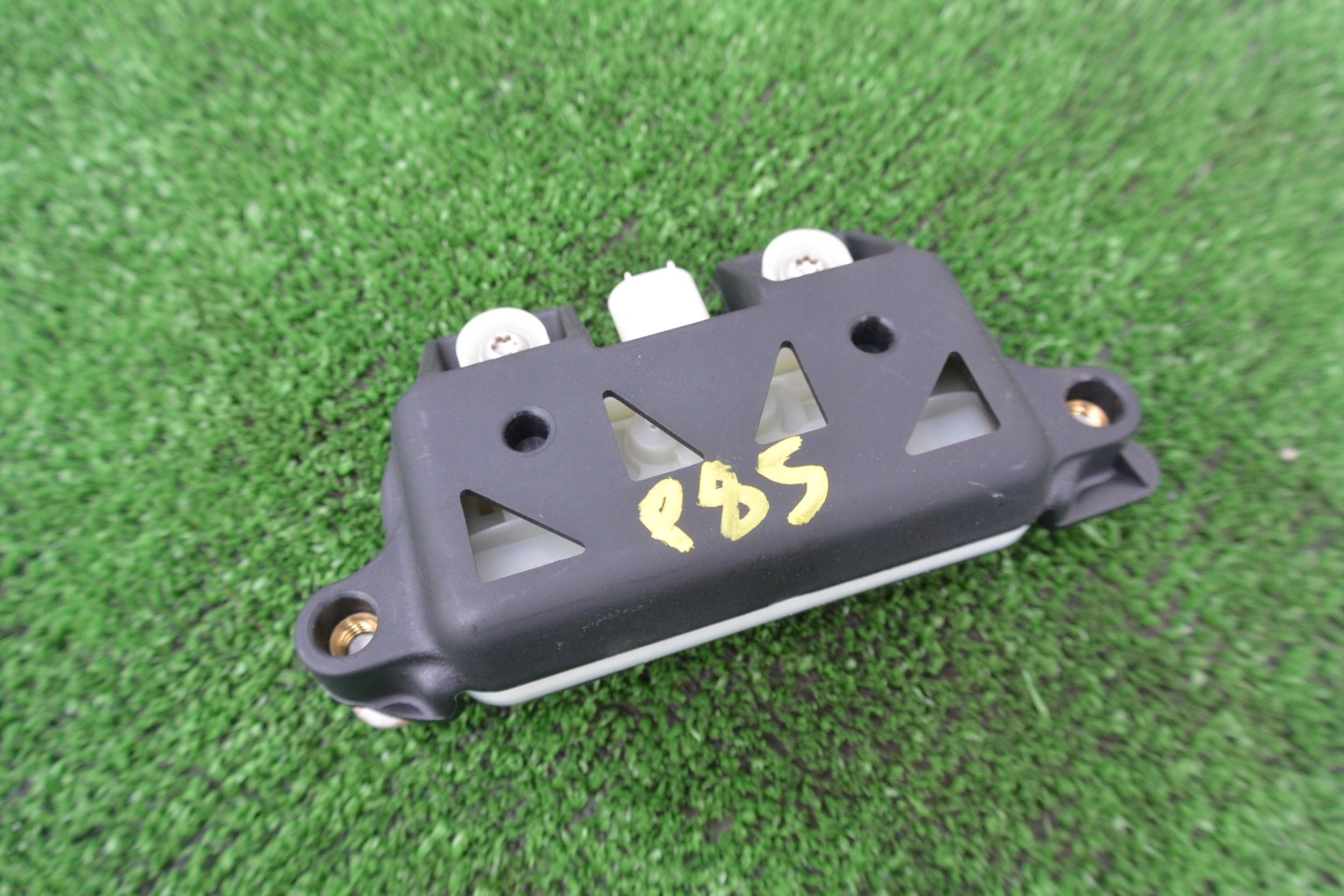handle boot button TESLA MODEL S 12-16