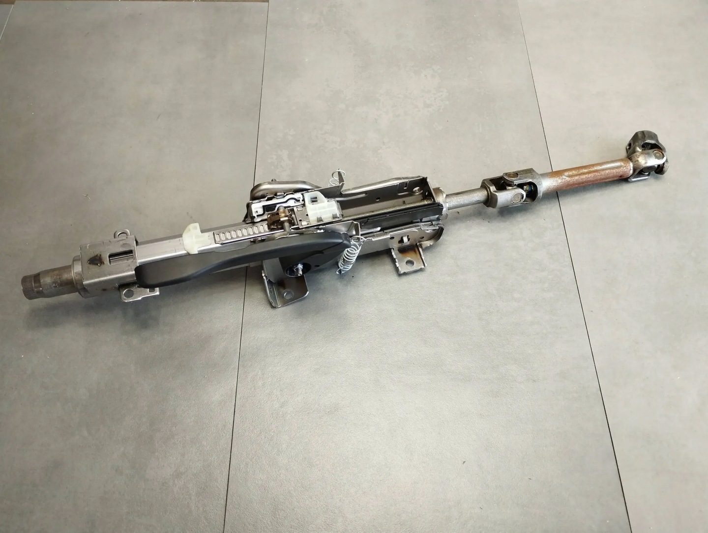 Audi A3 8V steering wheel rod 5Q1419502AA