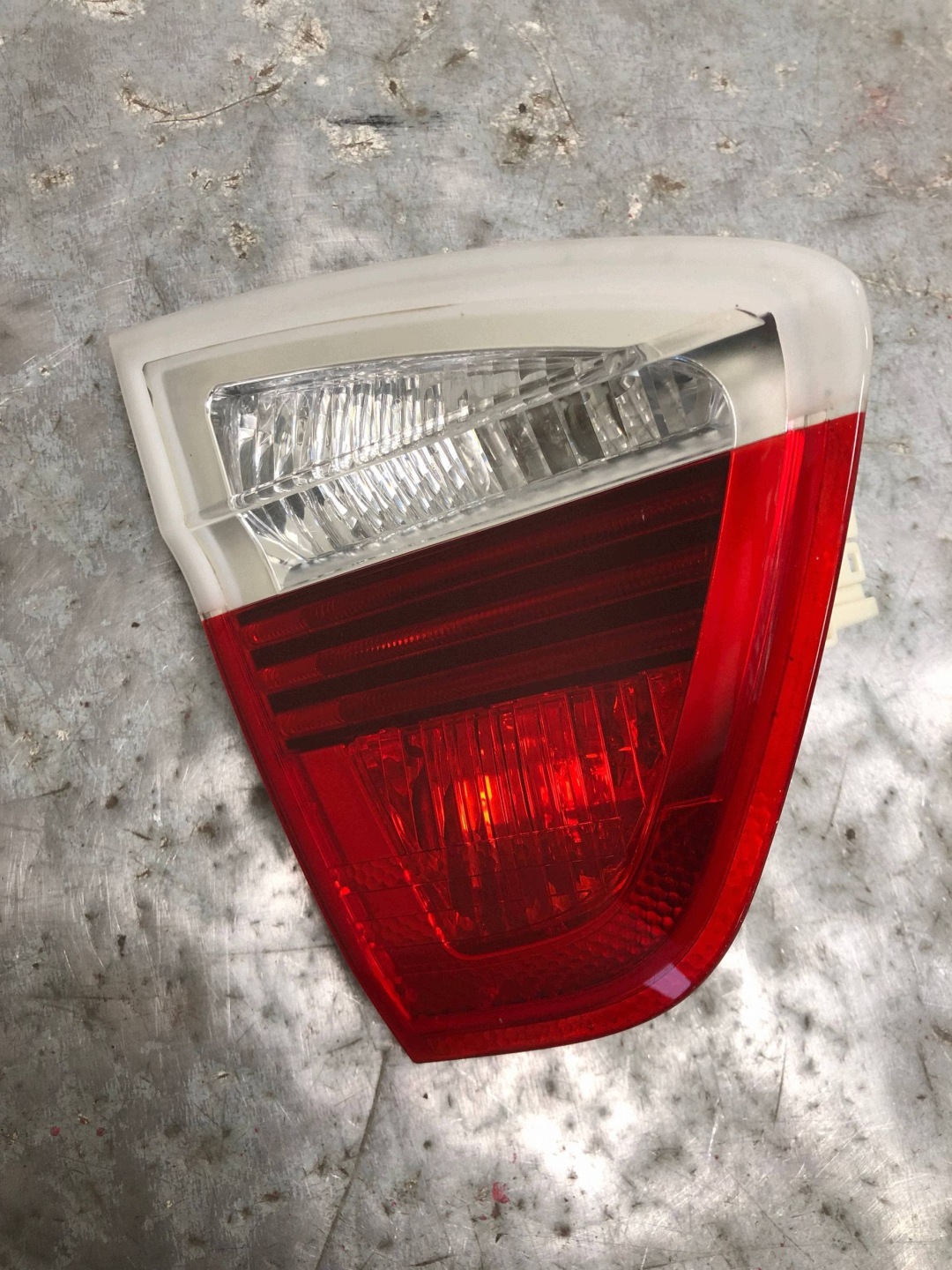 light left rear part to the bonnet BMW 3 E90 6937459