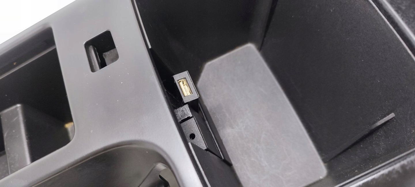 armrest tunnel Opel Insignia A