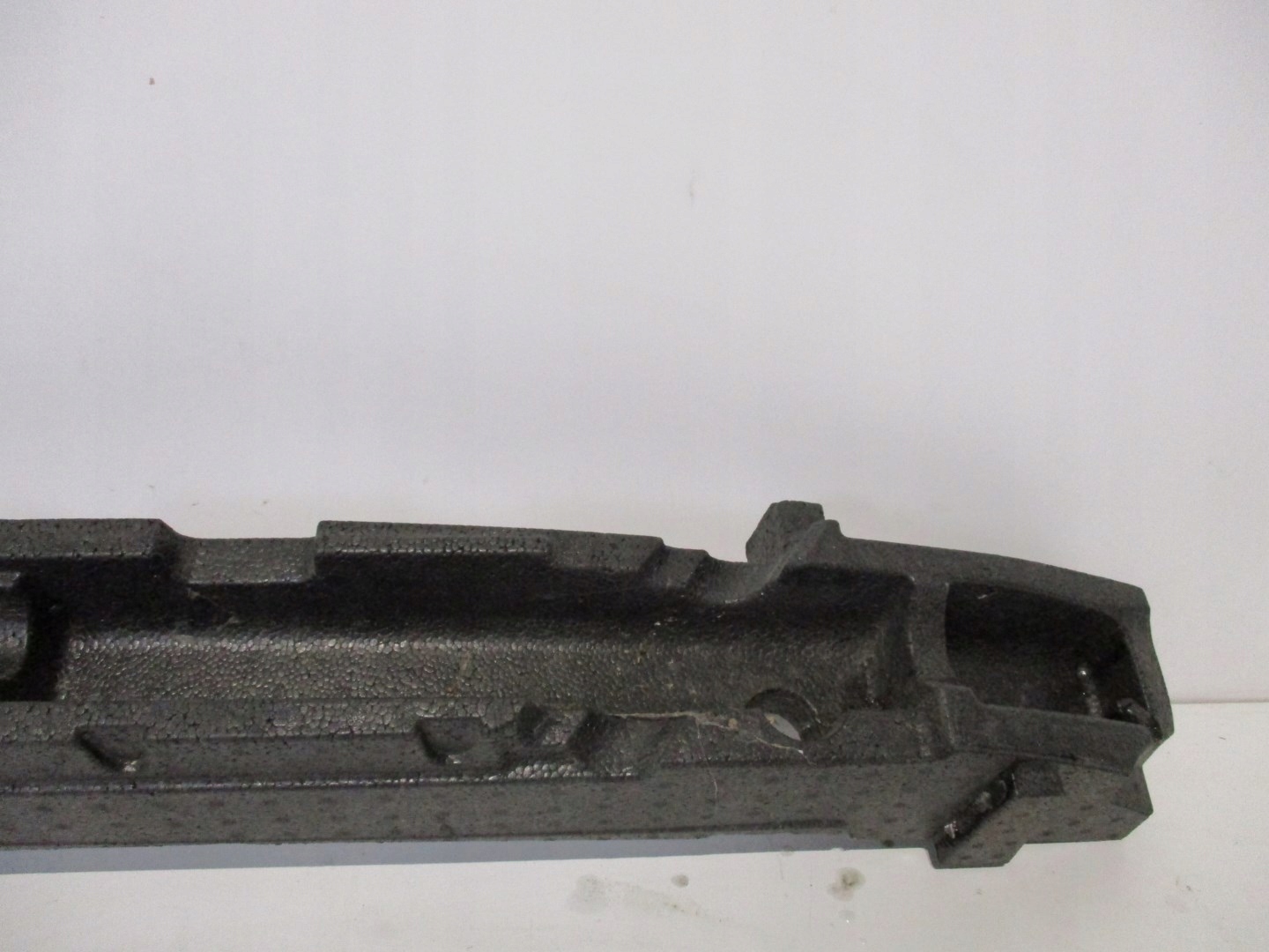 ABSORBER PARAURTI NISSAN QASHQAI 62090-HV00A