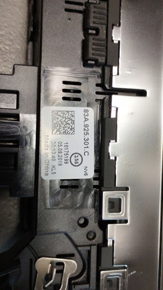 Audi Q3 F3 83A PANEL controls 83A925301C