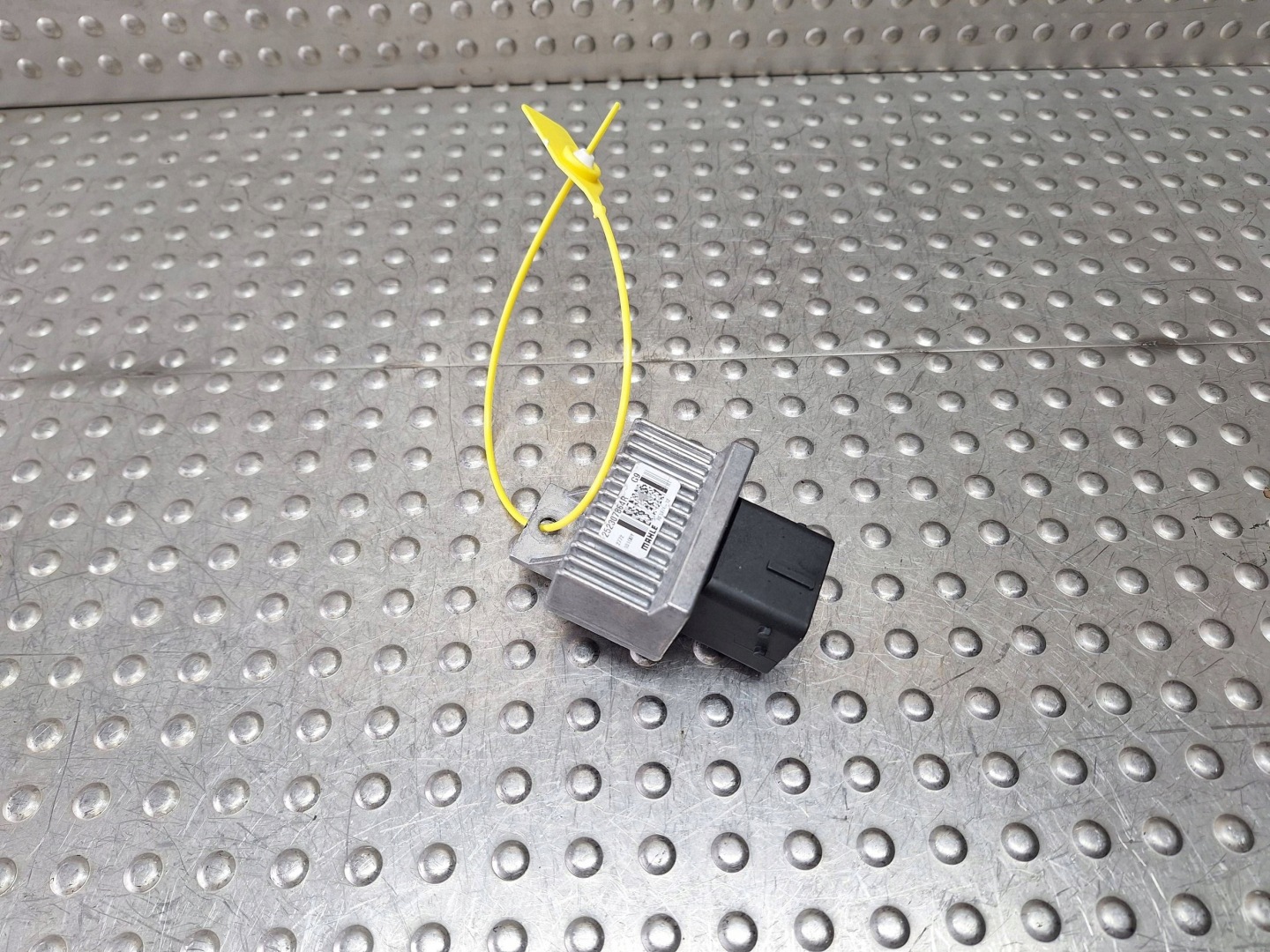 relay module control unit 252307864R NISSAN TOWNSTAR KANGOO IV 21