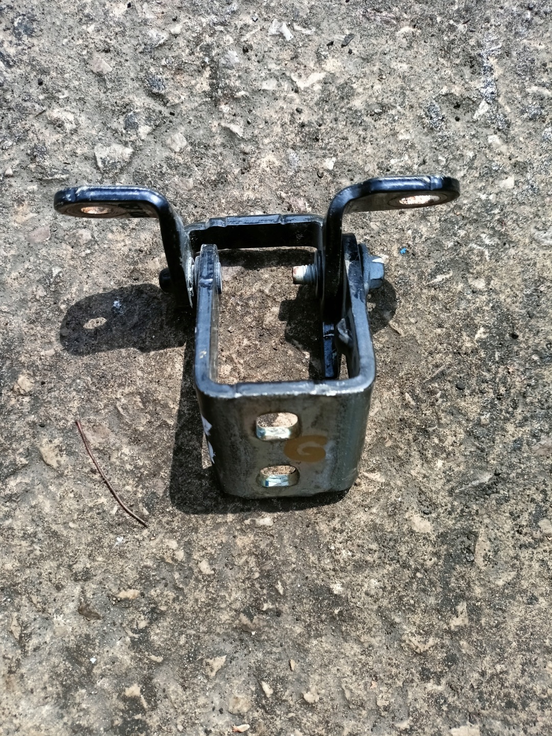 hinge door OPEL INSIGNIA right rear part upper Z20R