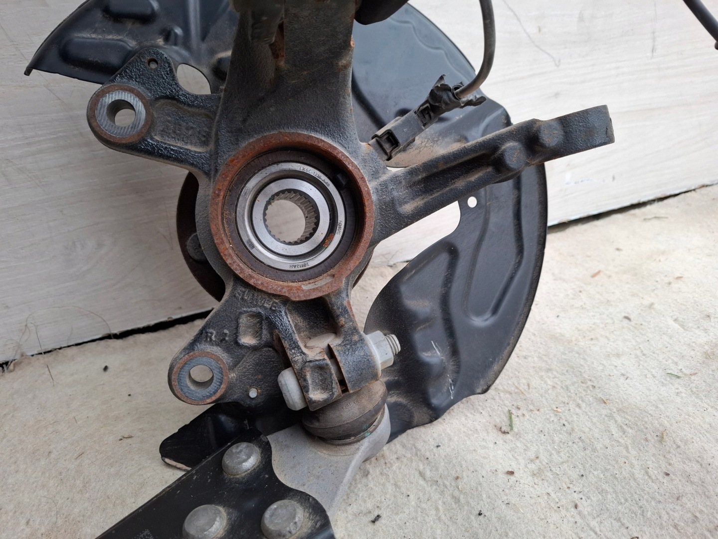 FORD KUGA MK3 LIFT 24r 2.5 HYBRYDA swing McPherson right front