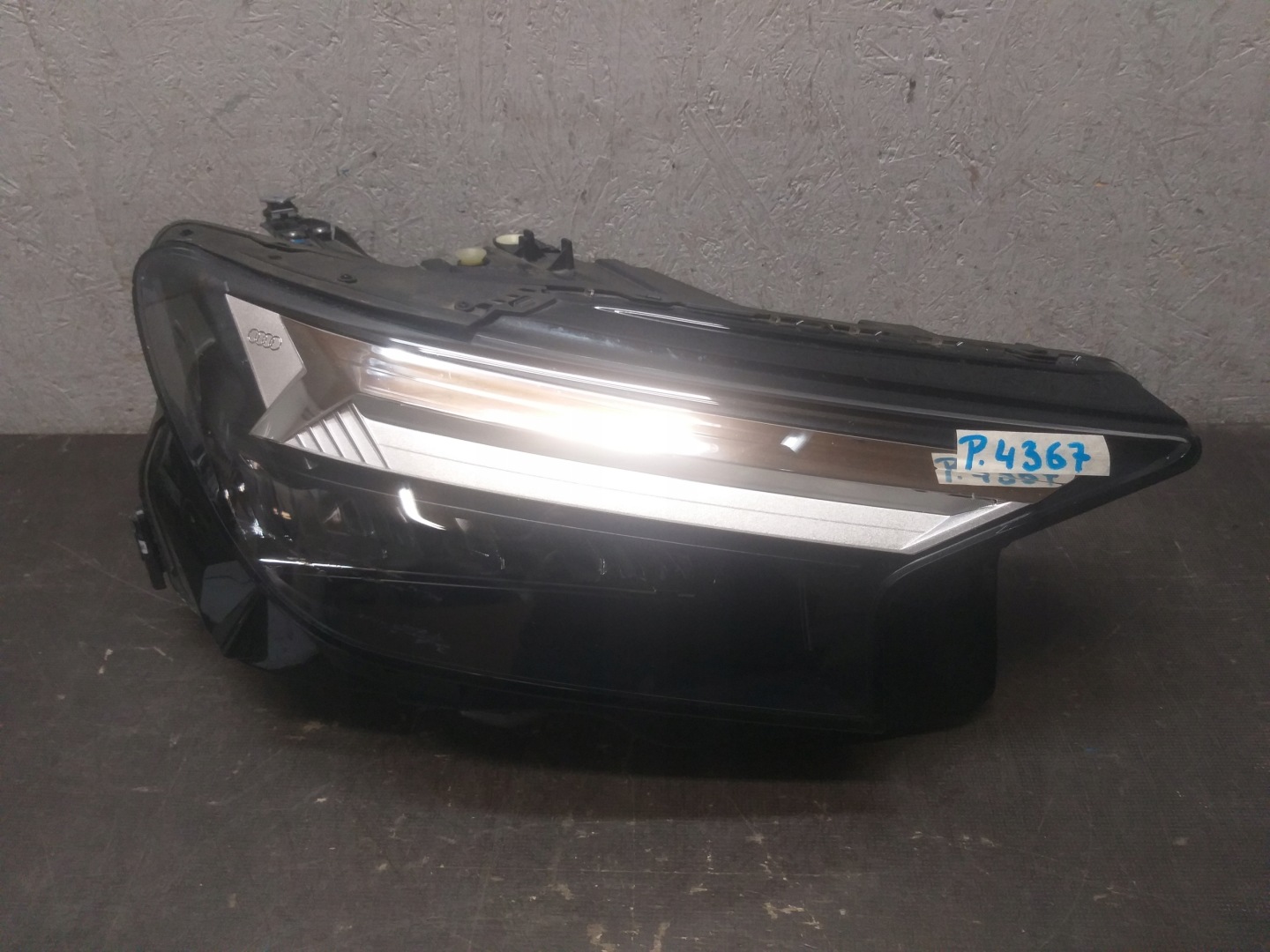 light front right AUDI Q4 E-TRON E TRON FULL LED 89A941034
